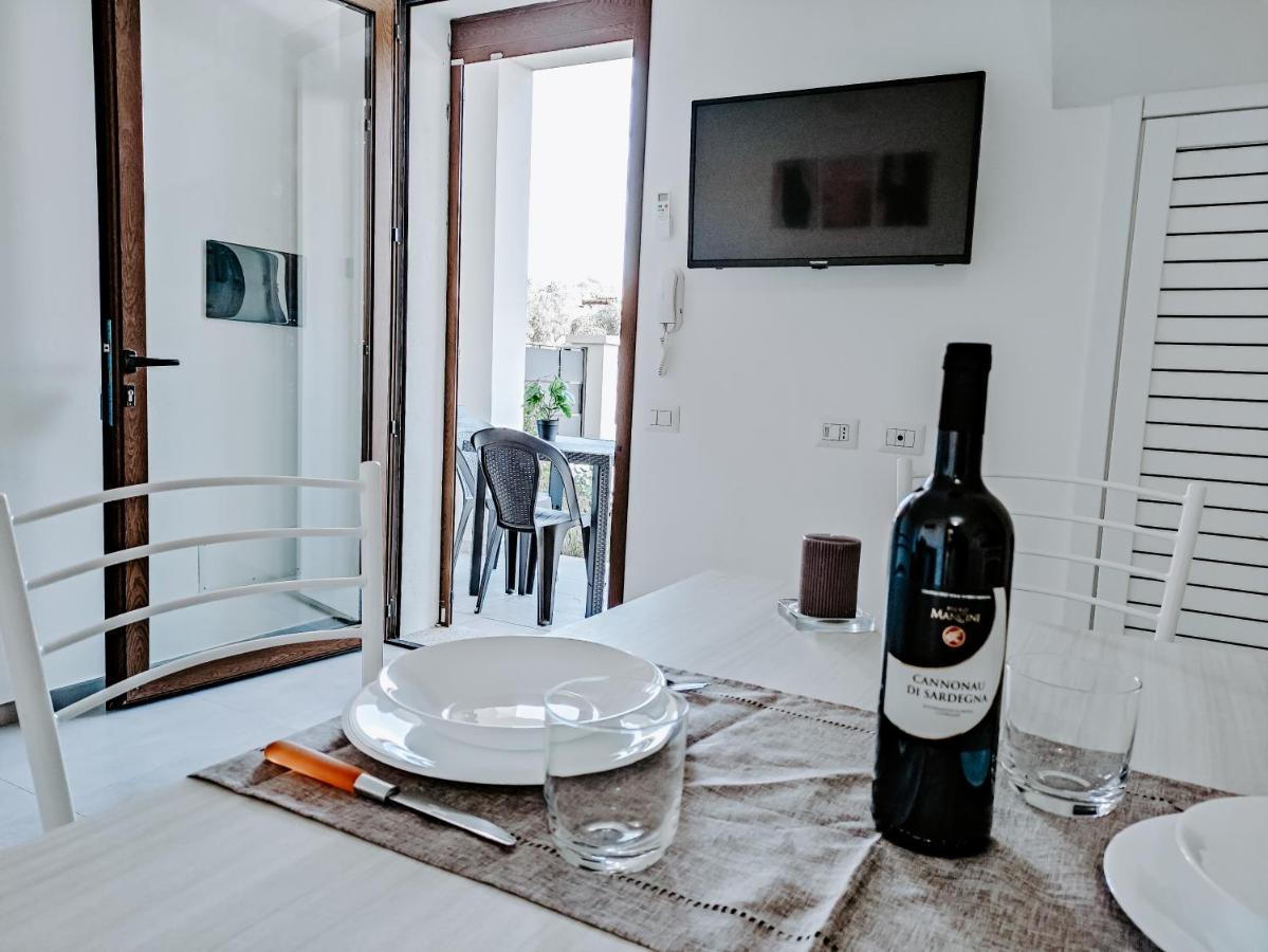 Diletta Apartment Tortolì Екстериор снимка