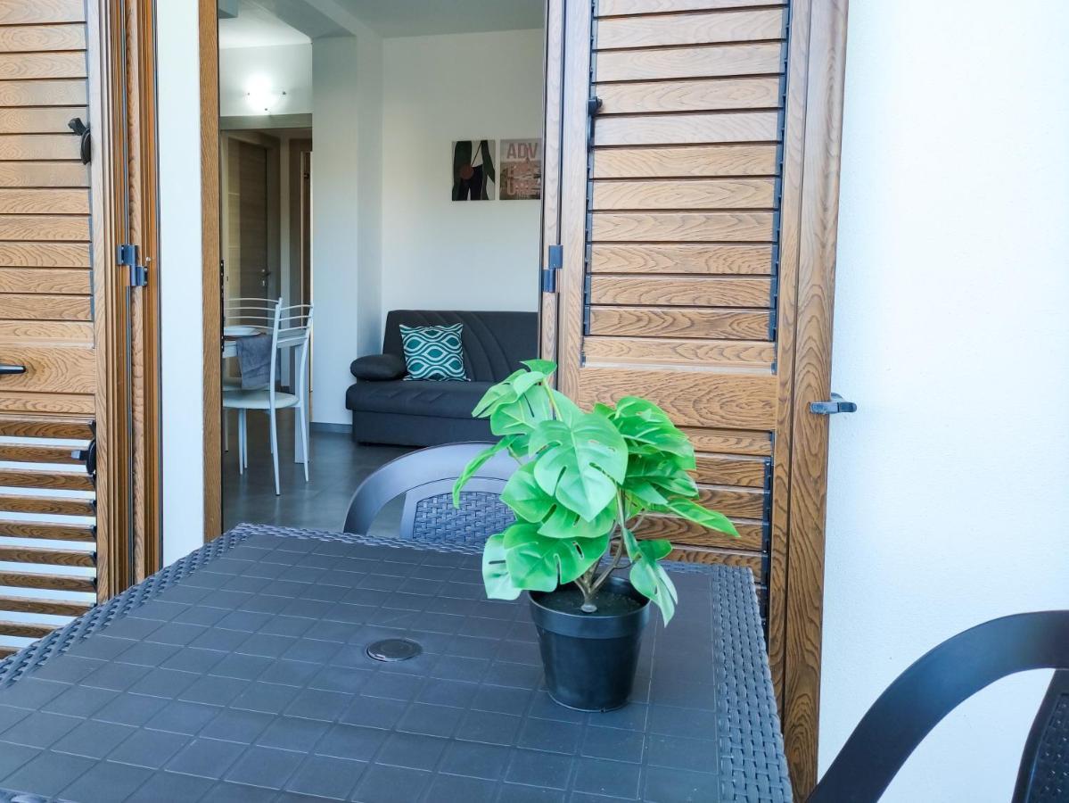 Diletta Apartment Tortolì Екстериор снимка
