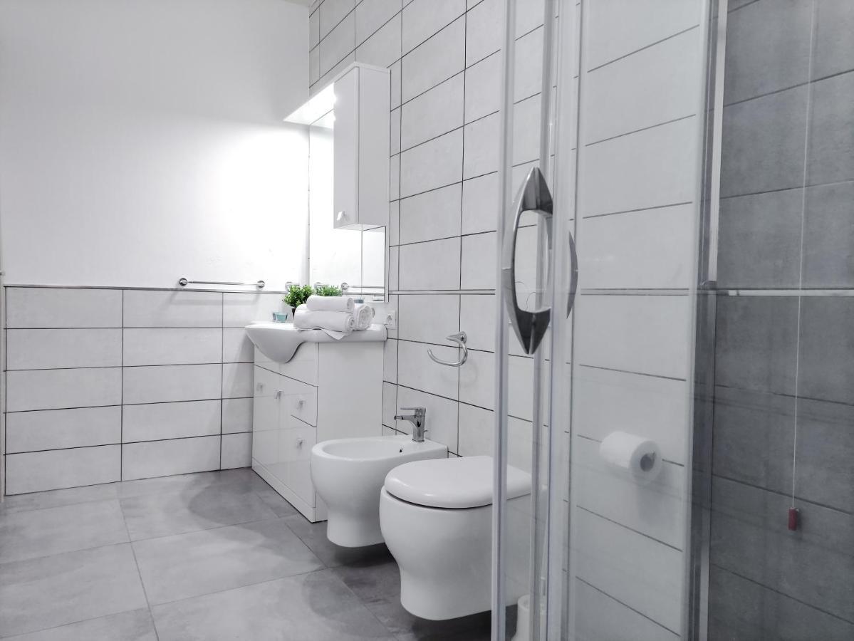 Diletta Apartment Tortolì Екстериор снимка