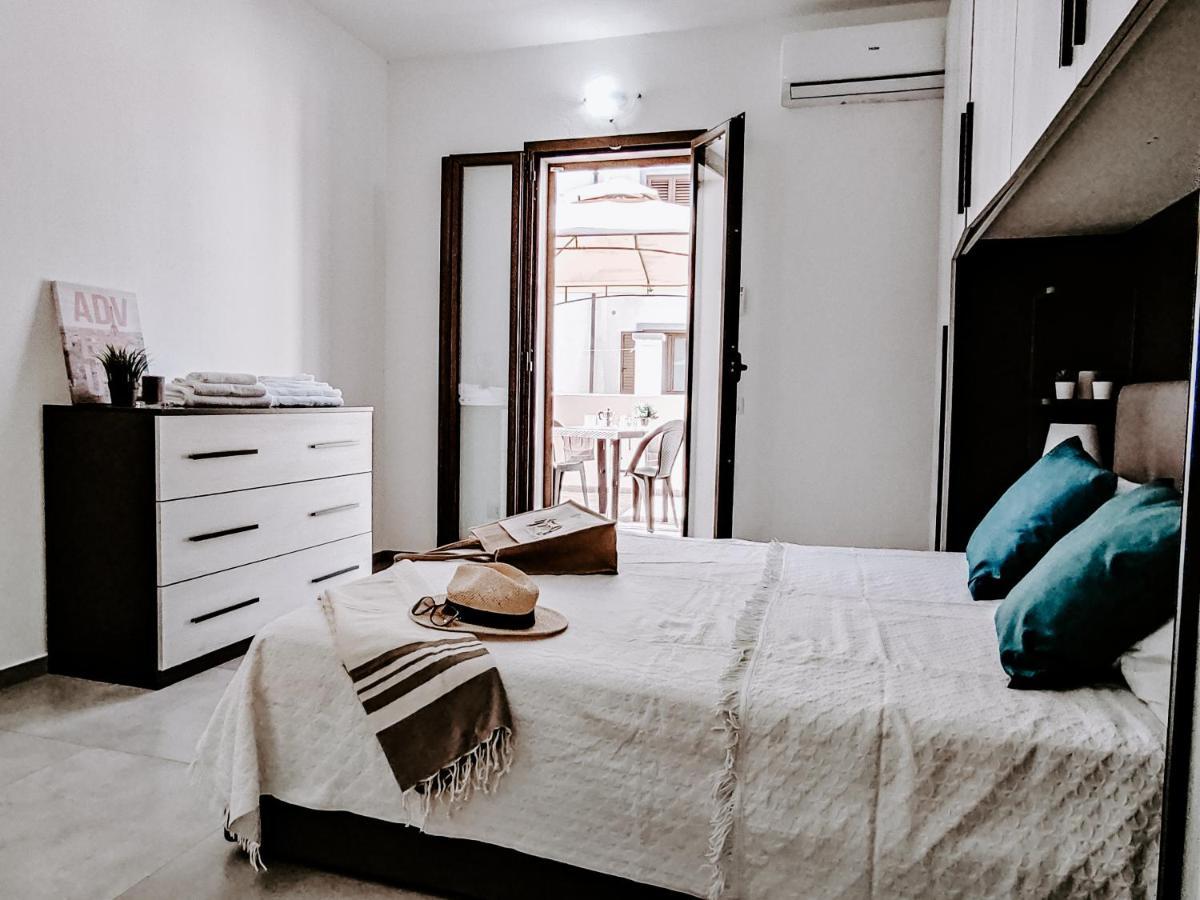 Diletta Apartment Tortolì Екстериор снимка