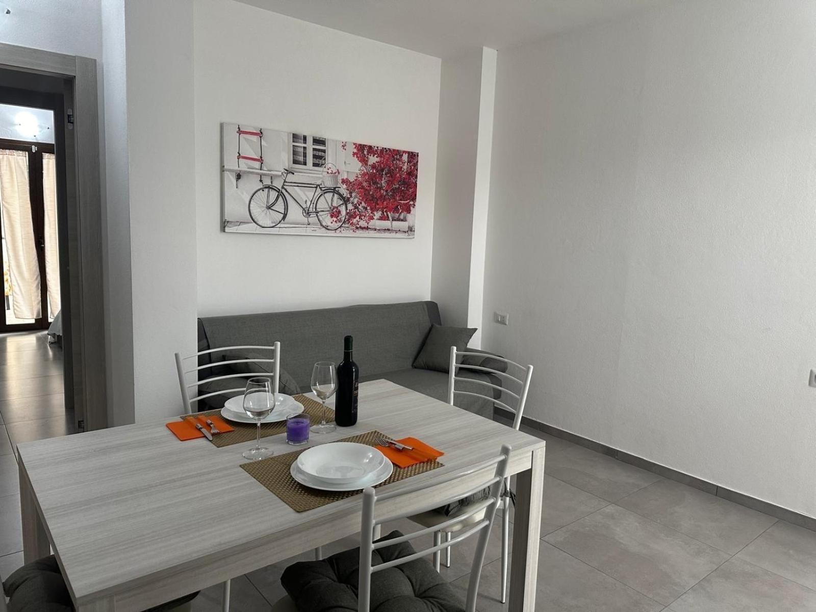 Diletta Apartment Tortolì Екстериор снимка
