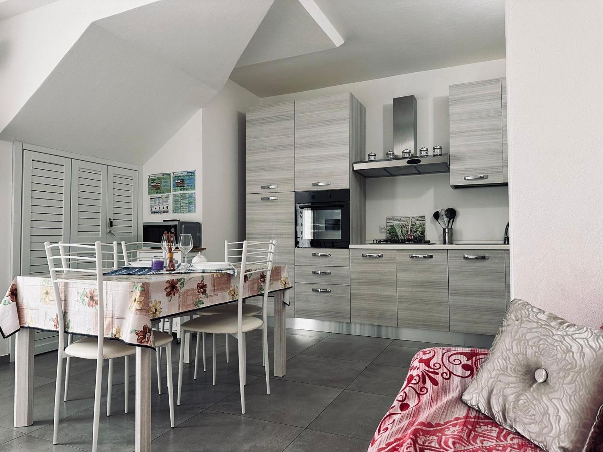 Diletta Apartment Tortolì Екстериор снимка